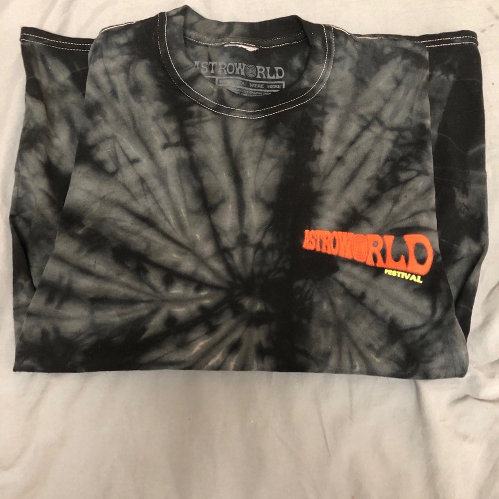 Travis Scott “ASTROWORLD Festival” Tie-Dye T-Shirt